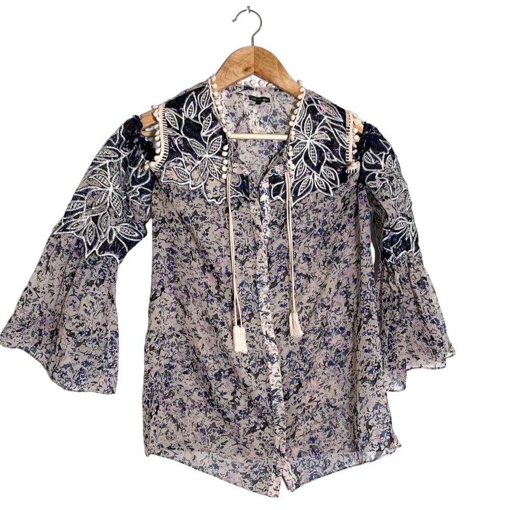 Kobi Halperin Liara Cold Shoulder Boho Pom Pom Blouse White Blue Lilac Small - Picture 3 of 12